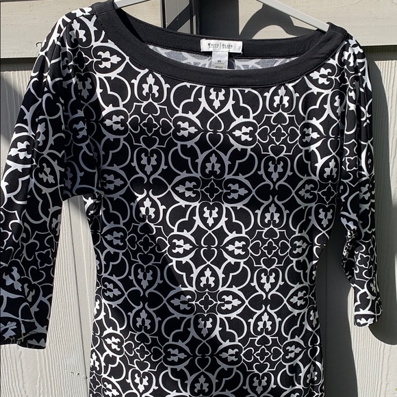 black + white dress - Picture 4 of 6